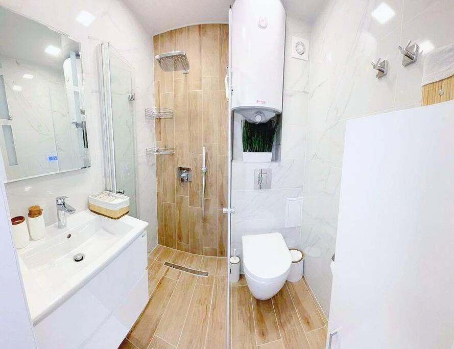 Nova City Apartments Varna Bagian luar foto