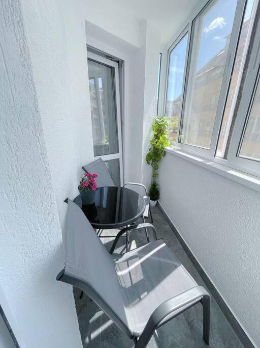 Nova City Apartments Varna Bagian luar foto