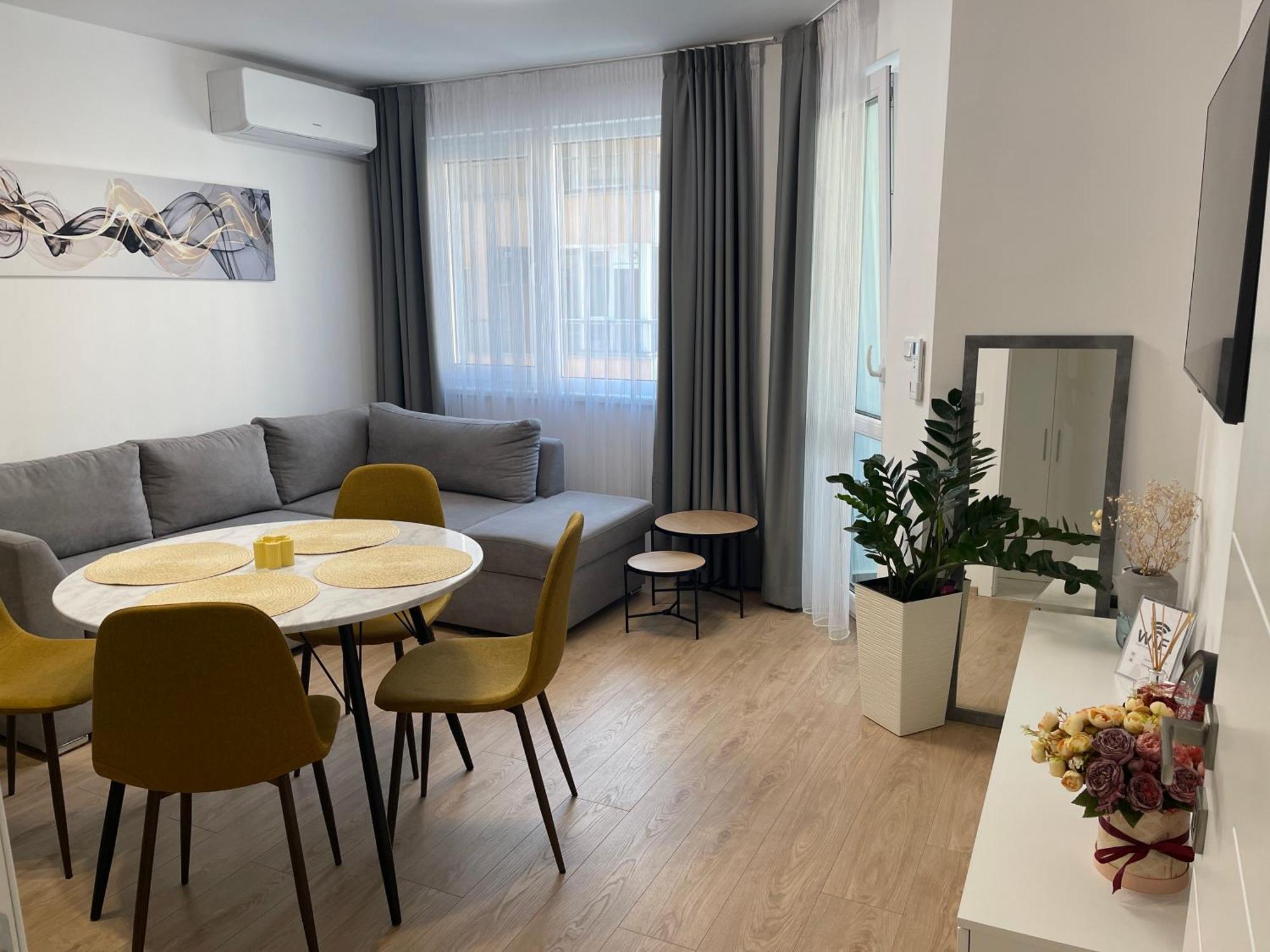 Nova City Apartments Varna Bagian luar foto